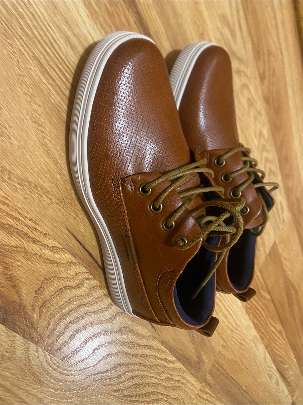 Kids Brown Dress Sneakers - Classic Casual Lace-Up